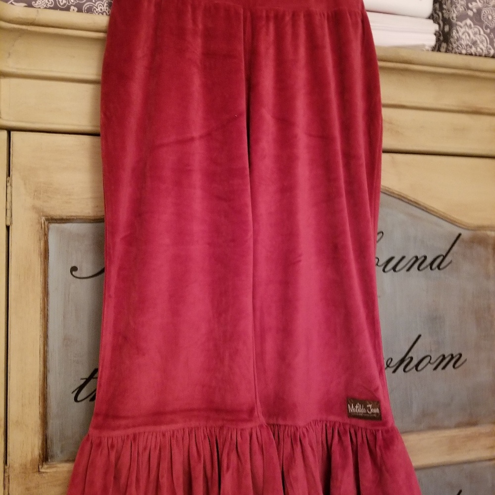 Ladies velvet ruffle pants